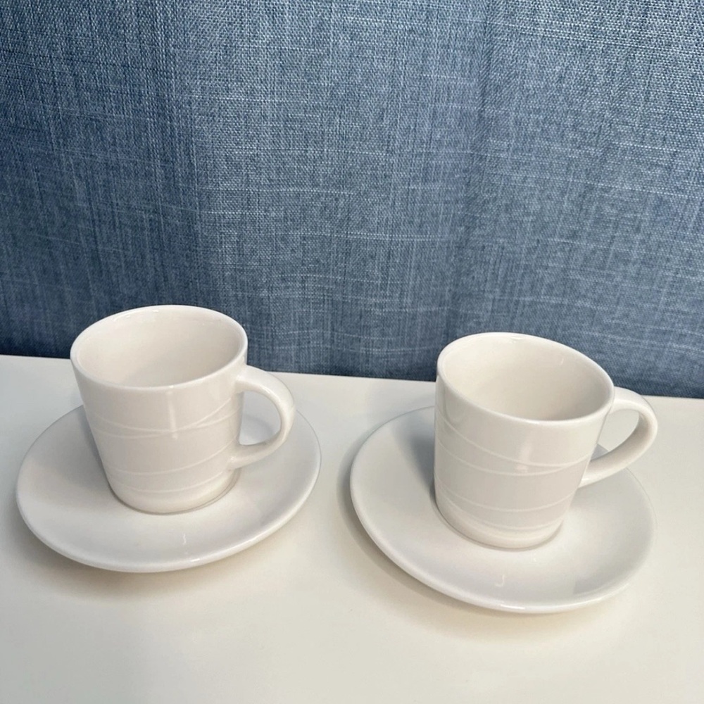 Starbucks Elegant White Expresso Coffee‎ Cup Set